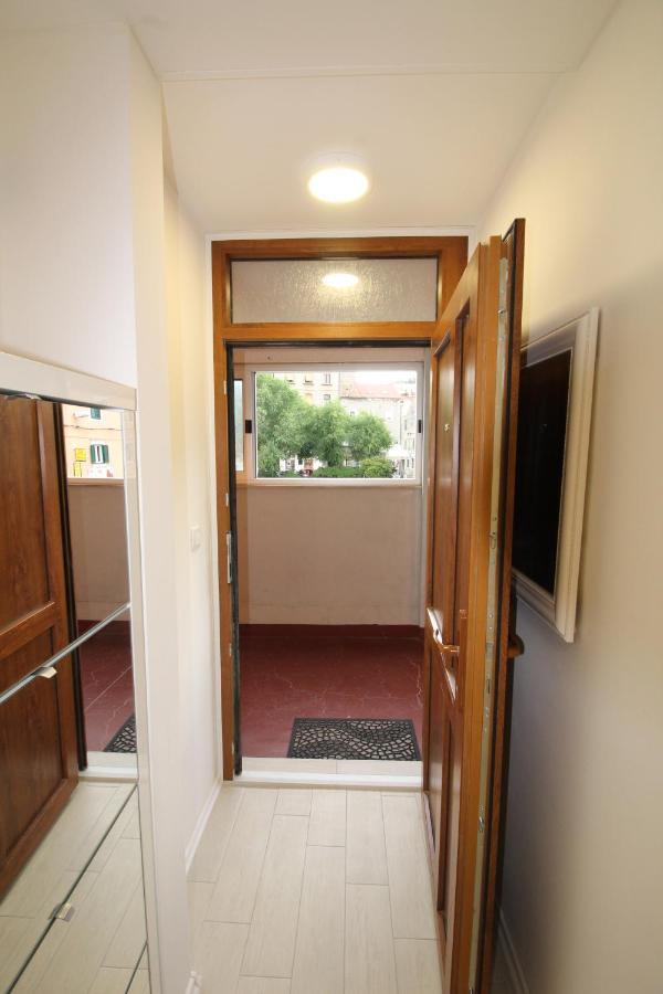 Apartment Pia شيبينيك المظهر الخارجي الصورة